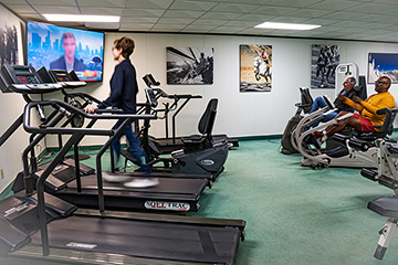 The Ventura Townehouse fitness center